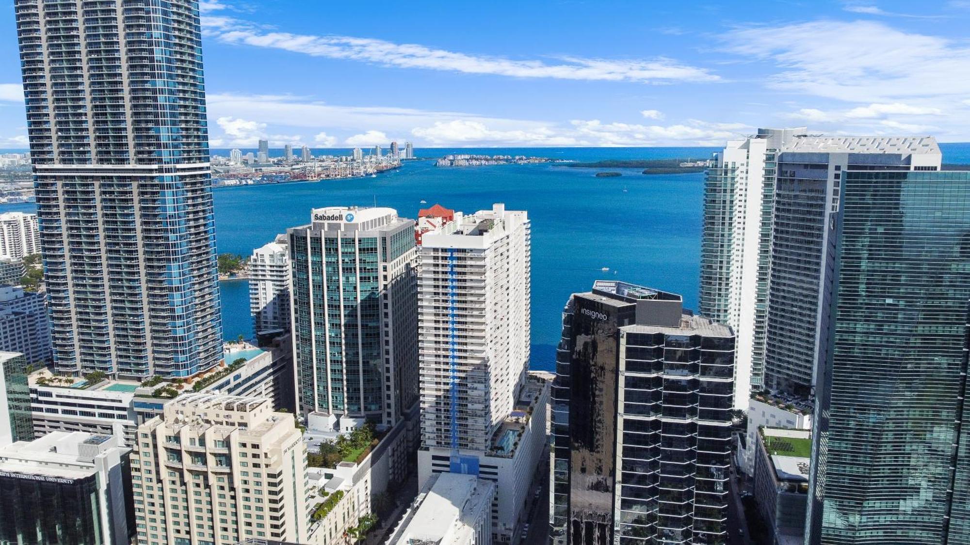 Upscale Brickell 3 Bedroom With Water Views And Free Parking Miami Extérieur photo