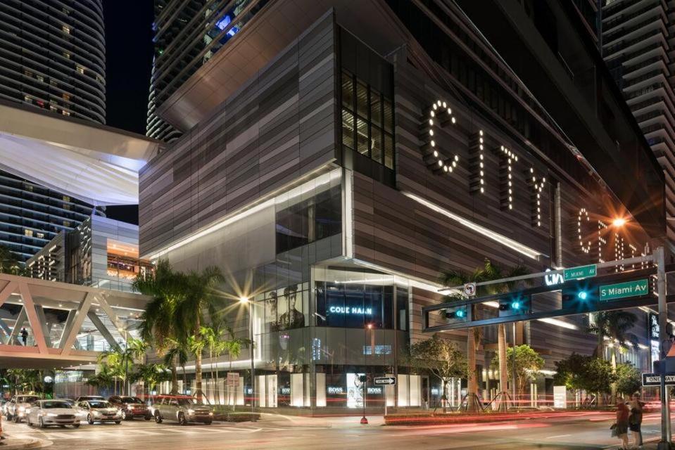 Upscale Brickell 3 Bedroom With Water Views And Free Parking Miami Extérieur photo