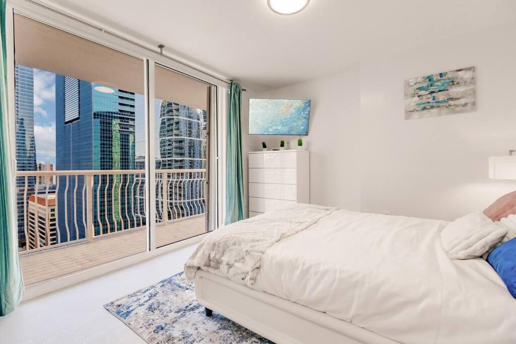 Upscale Brickell 3 Bedroom With Water Views And Free Parking Miami Extérieur photo