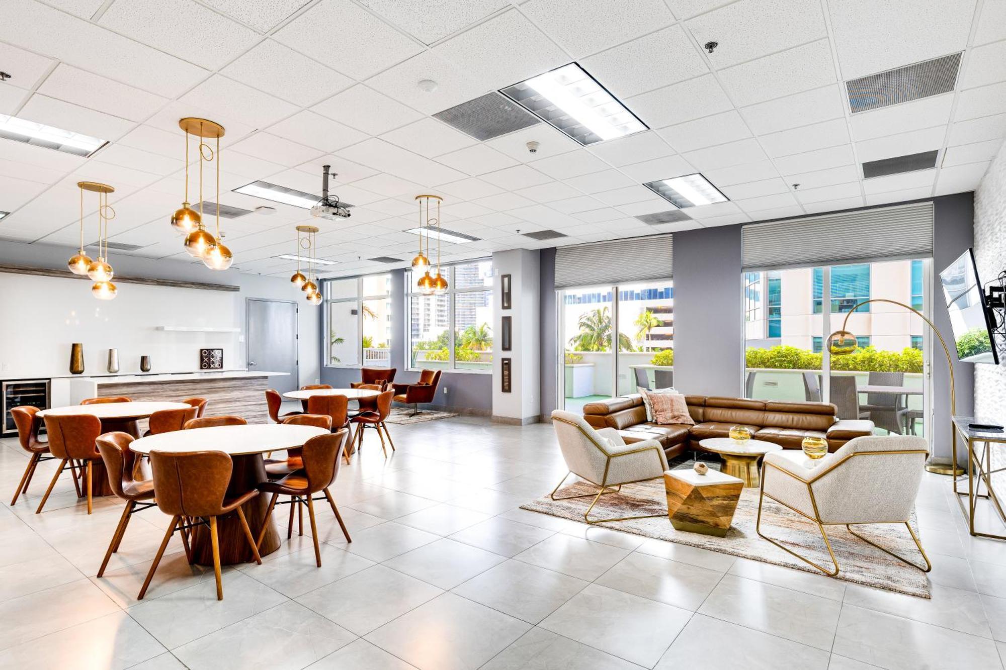 Upscale Brickell 3 Bedroom With Water Views And Free Parking Miami Extérieur photo