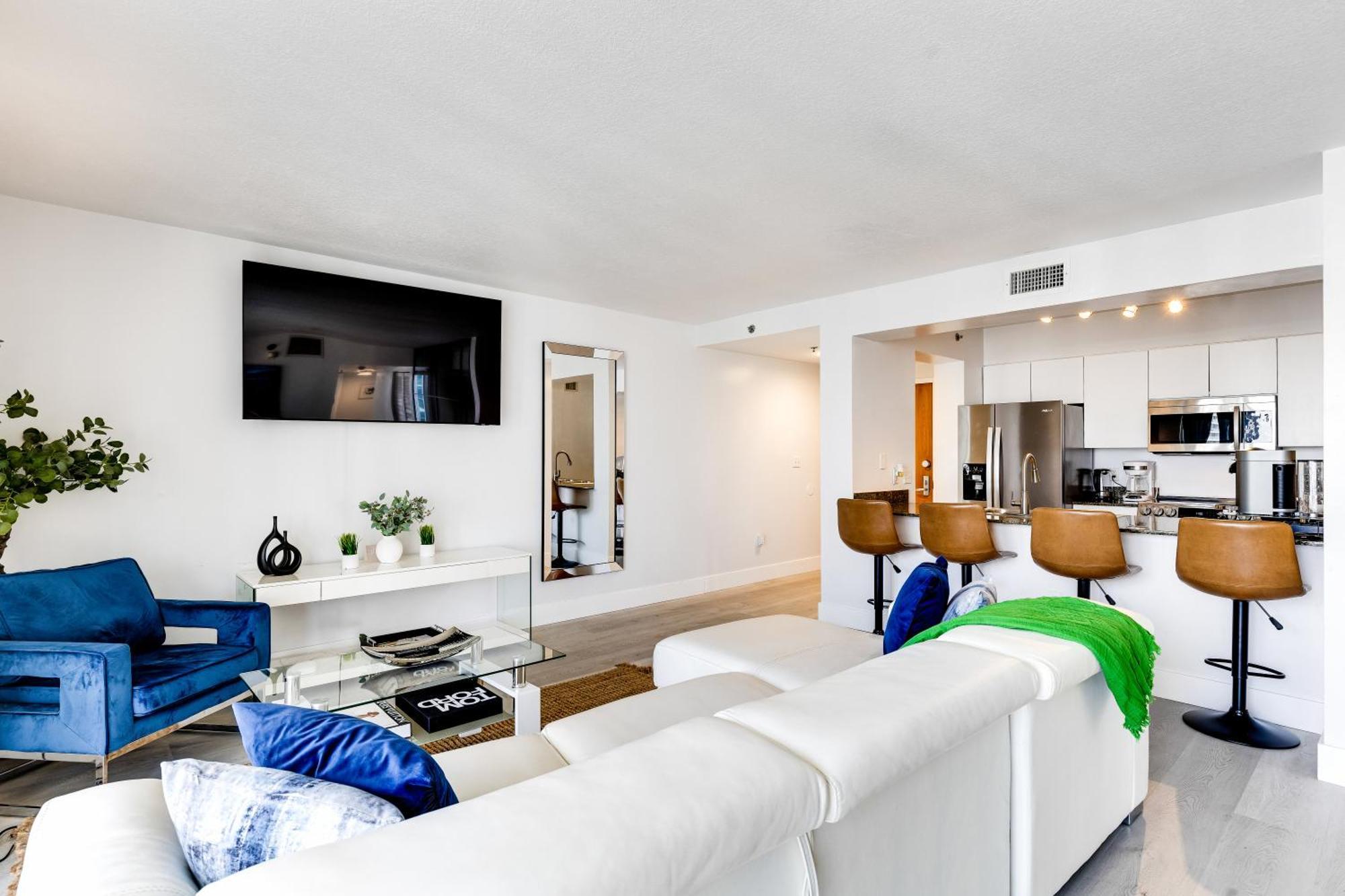 Upscale Brickell 3 Bedroom With Water Views And Free Parking Miami Extérieur photo