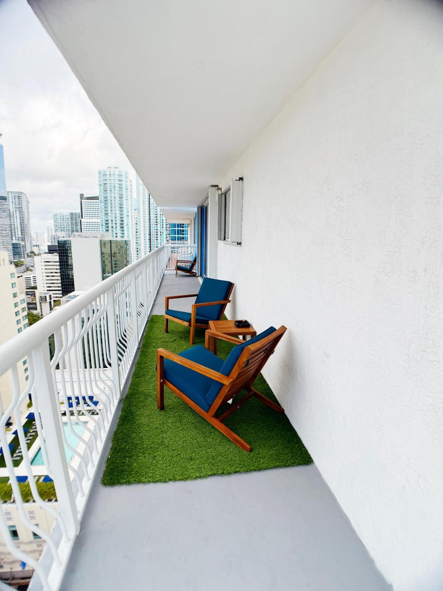 Upscale Brickell 3 Bedroom With Water Views And Free Parking Miami Extérieur photo