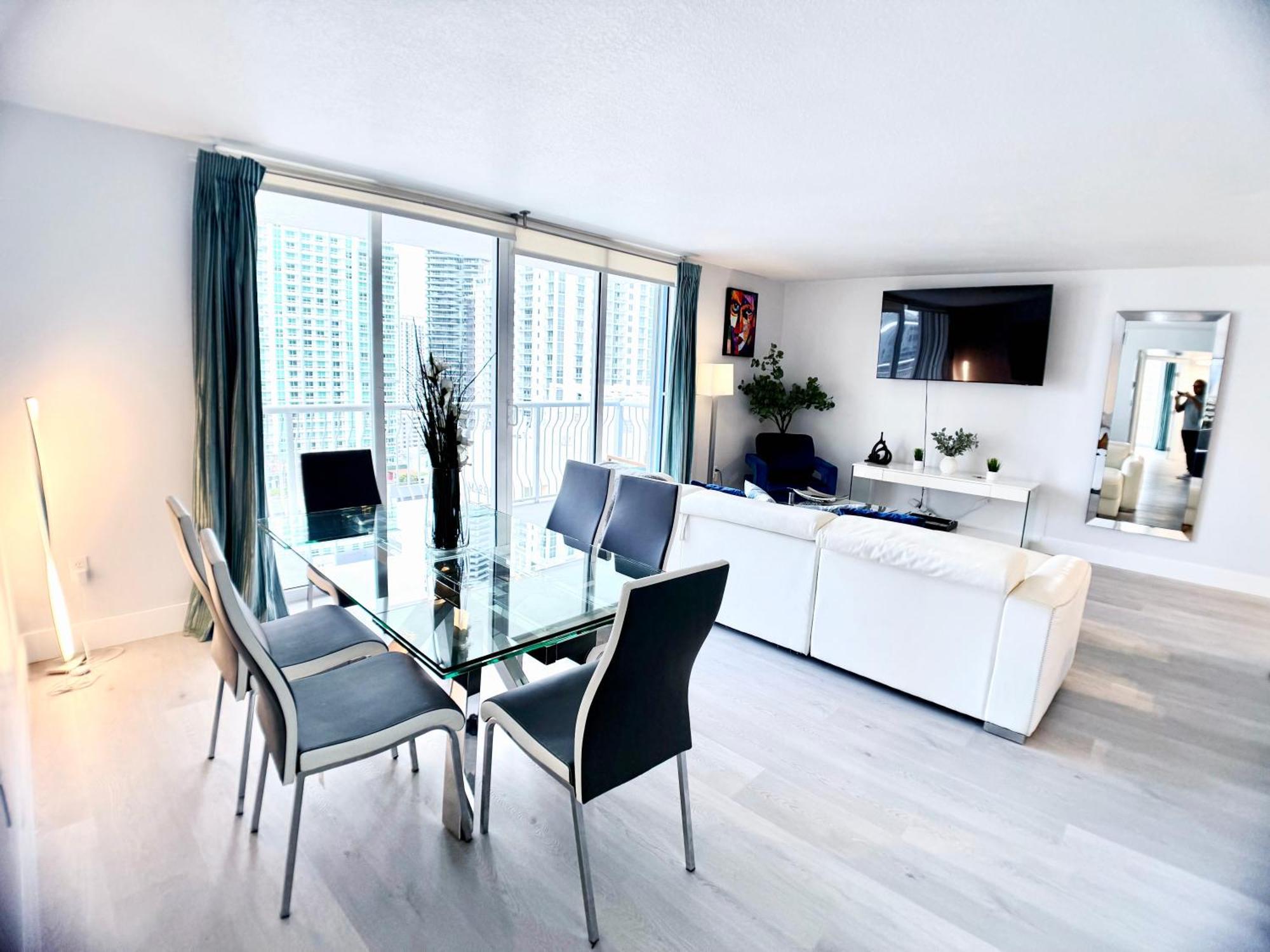 Upscale Brickell 3 Bedroom With Water Views And Free Parking Miami Extérieur photo